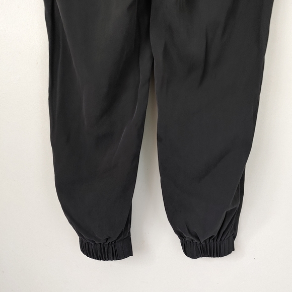 Kit and Ace Silk Easy Breezy Stretch Jogger Pants Size 4 Black - Picture 13 of 15